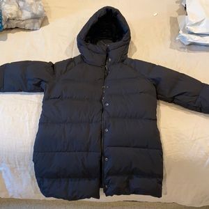 Mountain hard wear puff coat